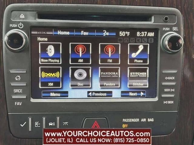 Photo of 2016 White Chevrolet Traverse