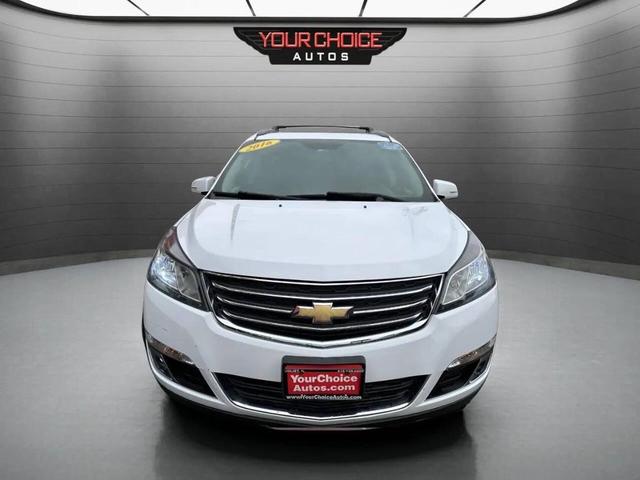 Photo of 2016 White Chevrolet Traverse