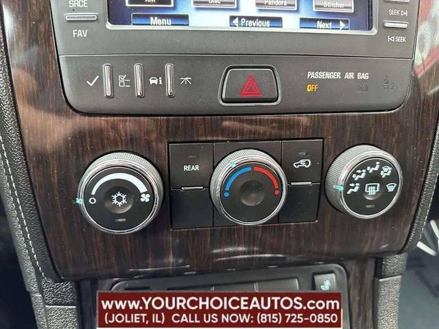 Photo of 2016 White Chevrolet Traverse