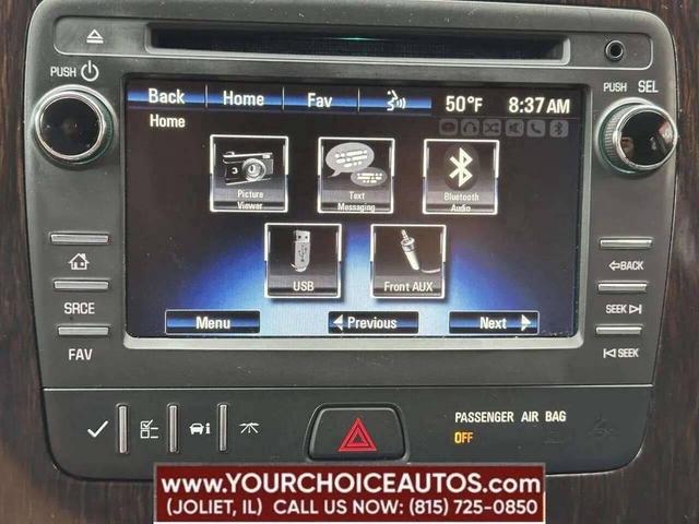 Photo of 2016 White Chevrolet Traverse