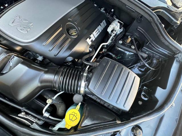 Photo of 2016 Black Jeep Grand Cherokee