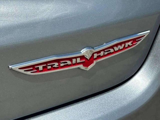 Photo of 2021 Gray Jeep Compass