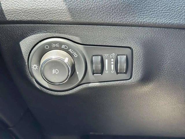 Photo of 2021 Gray Jeep Compass