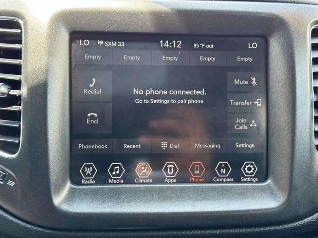 Photo of 2021 Gray Jeep Compass