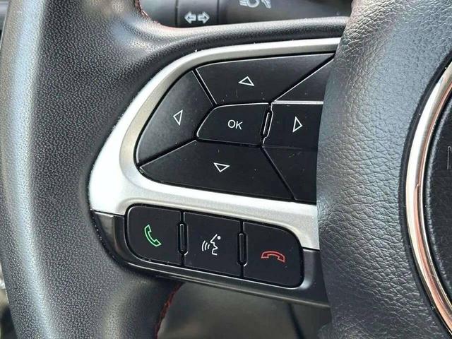 Photo of 2021 Gray Jeep Compass