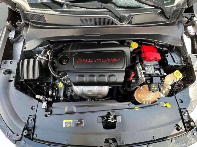 Photo of 2021 Gray Jeep Compass