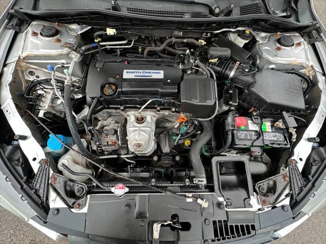 Photo of 2014 Gray Honda Accord