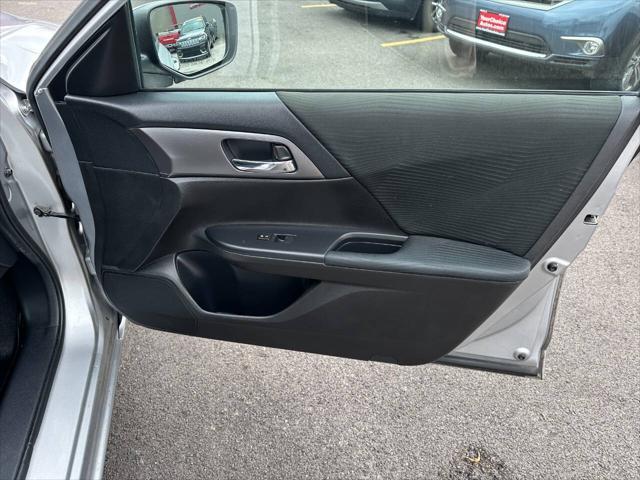 Photo of 2014 Gray Honda Accord