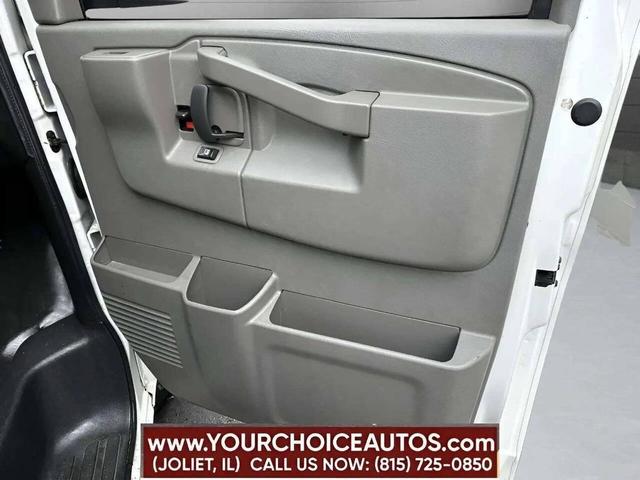 Photo of 2016 White Chevrolet Express 2500