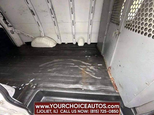 Photo of 2016 White Chevrolet Express 2500
