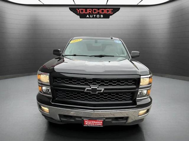 Photo of 2015 Black Chevrolet Silverado 1500