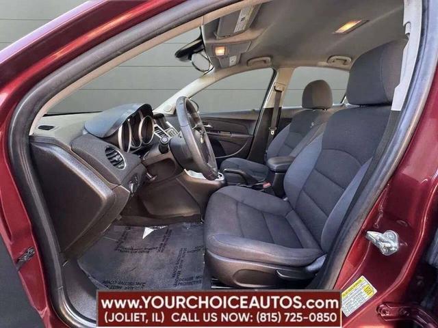 Photo of 2016 Red Chevrolet Cruze Limited
