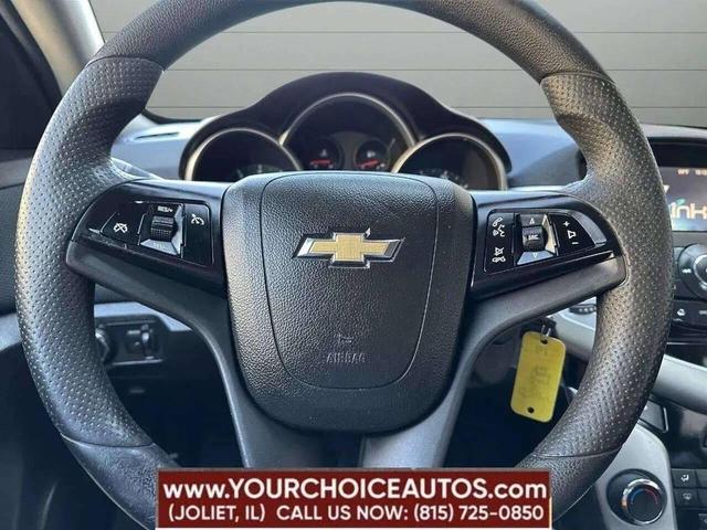 Photo of 2016 Red Chevrolet Cruze Limited