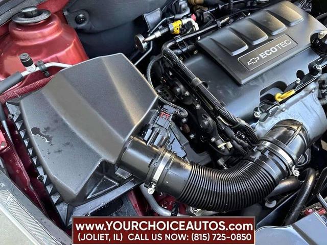 Photo of 2016 Red Chevrolet Cruze Limited