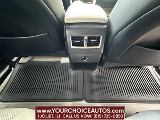 Photo of 2017 Black Lexus RX 350