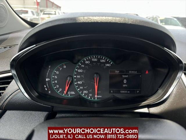 Photo of 2017 Silver Chevrolet Trax