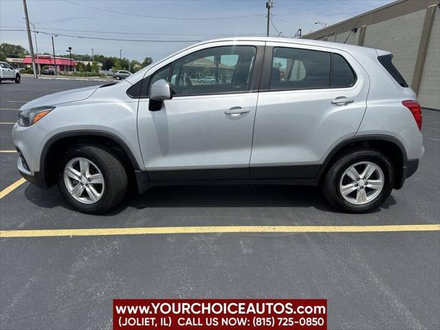 Photo of 2017 Silver Chevrolet Trax