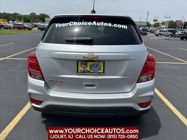 Photo of 2017 Silver Chevrolet Trax