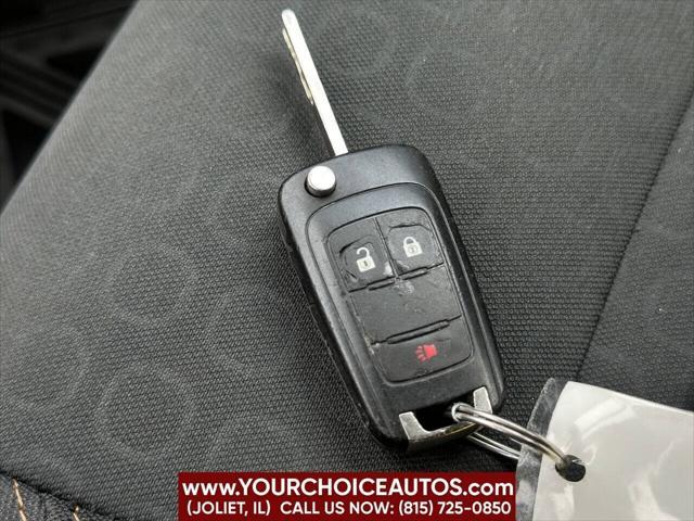 Photo of 2017 Silver Chevrolet Trax