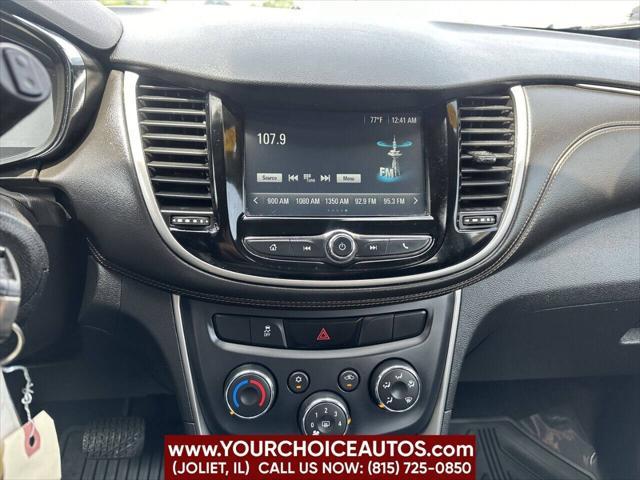 Photo of 2017 Silver Chevrolet Trax