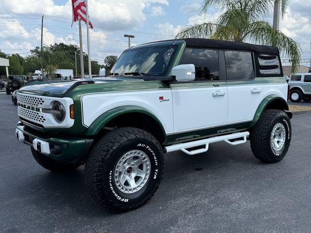 Photo of 2023 Eruption Green Metallic Ford Bronco