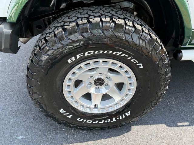 Photo of 2023 Eruption Green Metallic Ford Bronco