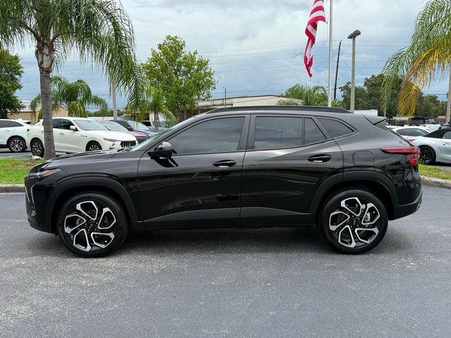 Photo of 2024 Mosaic Black Metallic Chevrolet Trax