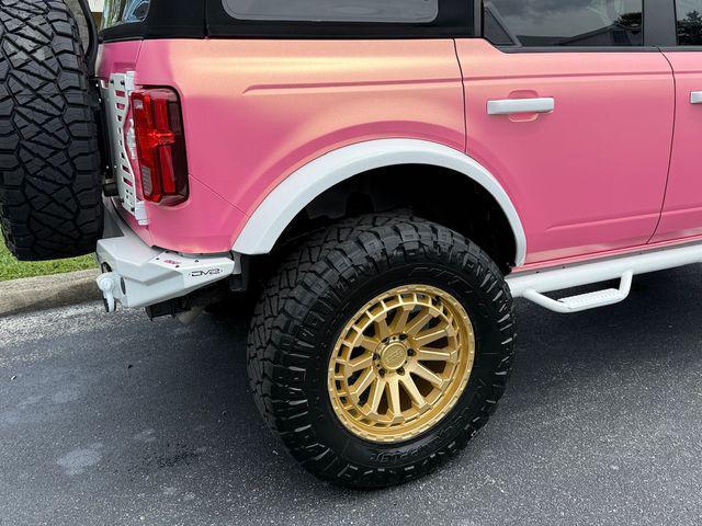 Photo of 2024 Oxford White Ford Bronco
