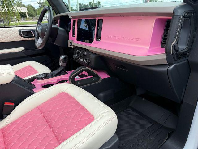 Photo of 2024 Oxford White Ford Bronco