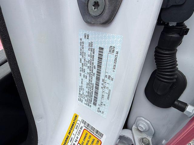 Photo of 2024 Oxford White Ford Bronco