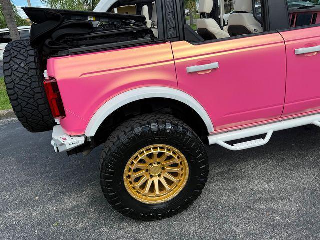 Photo of 2024 Oxford White Ford Bronco