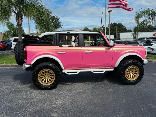 Photo of 2024 Oxford White Ford Bronco