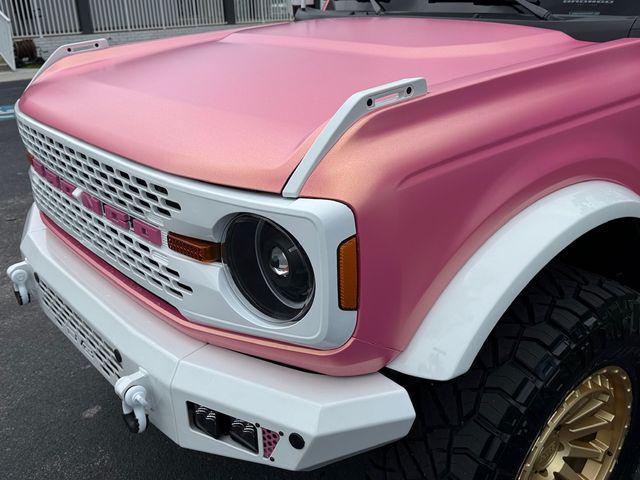 Photo of 2024 Oxford White Ford Bronco