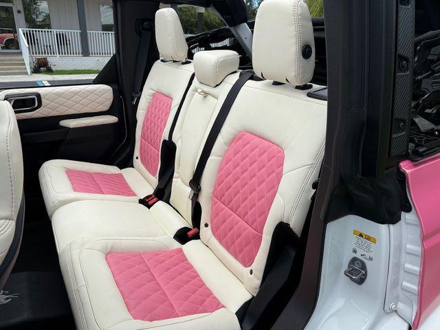 Photo of 2024 Oxford White Ford Bronco