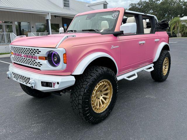 Photo of 2024 Oxford White Ford Bronco