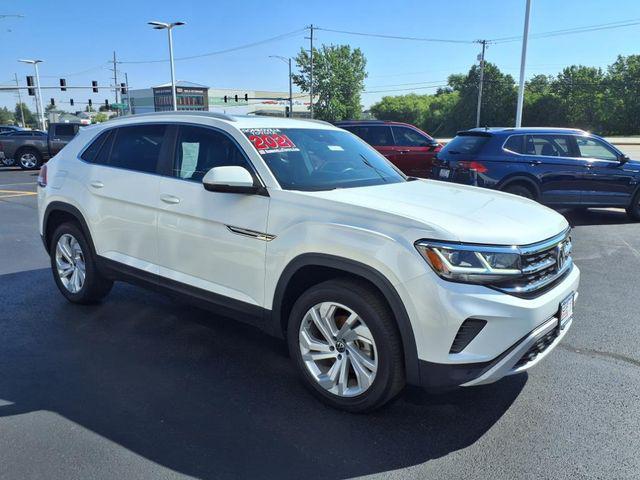 Photo of 2021 White Volkswagen Atlas Cross Sport