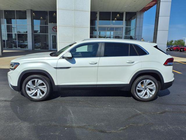 Photo of 2021 White Volkswagen Atlas Cross Sport