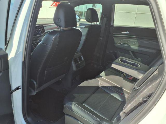 Photo of 2021 White Volkswagen Atlas Cross Sport