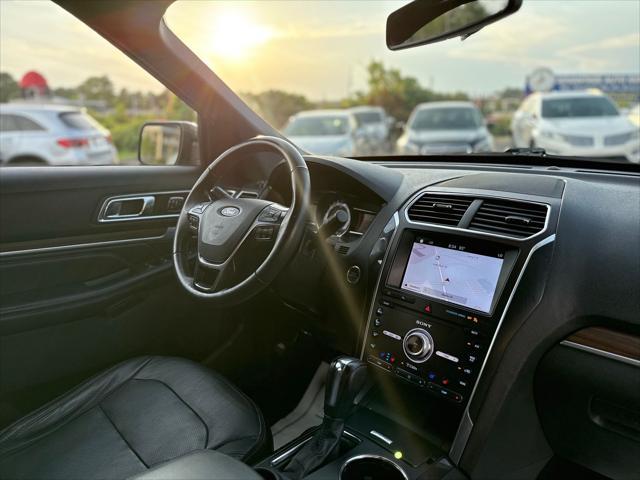 Photo of 2019 Magnetic Ford Explorer