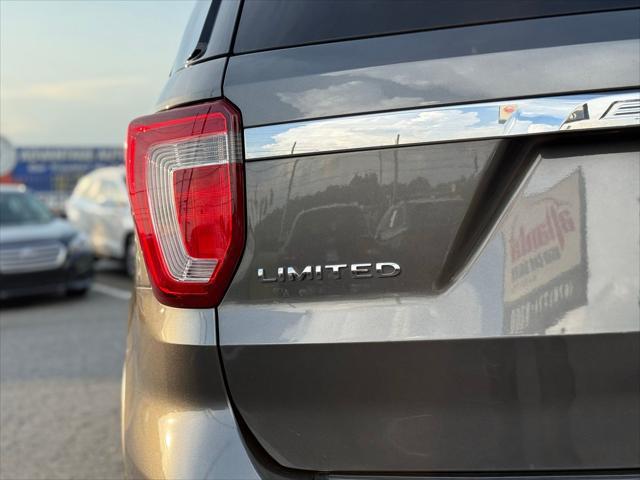 Photo of 2019 Magnetic Ford Explorer
