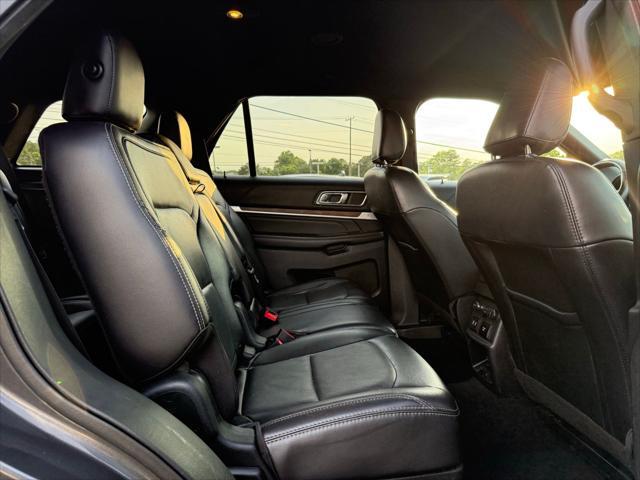Photo of 2019 Magnetic Ford Explorer