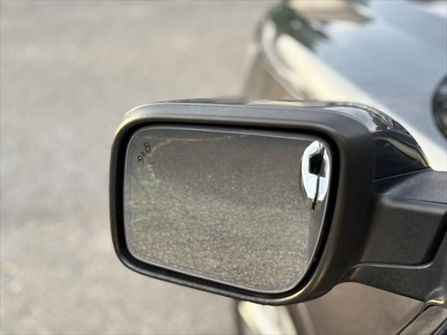 Photo of 2019 Magnetic Ford Explorer