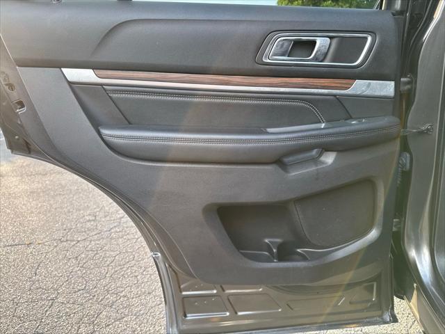 Photo of 2019 Magnetic Ford Explorer