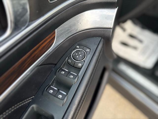 Photo of 2019 Magnetic Ford Explorer