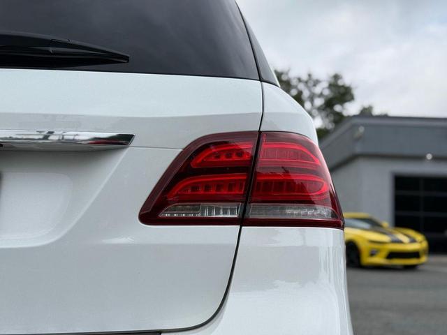 Photo of 2017 White Mercedes-Benz GLE 350