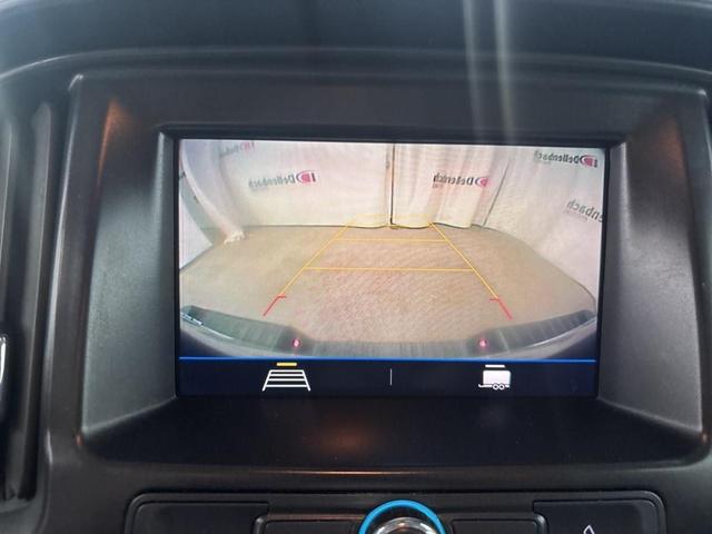 Photo of 2022 Summit White Chevrolet Colorado
