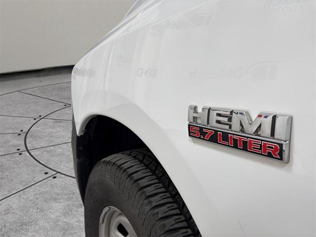 Photo of 2019 Bright White Clearcoat RAM 1500 Classic