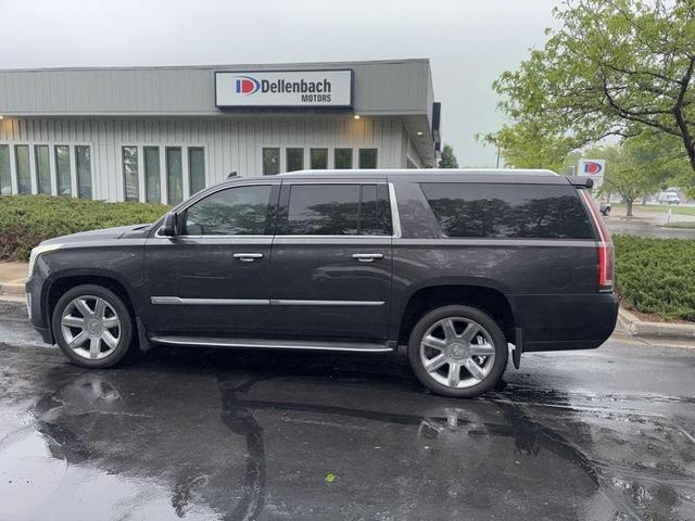 2016 Cadillac Escalade Esv