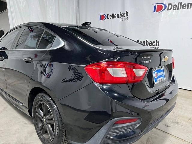 Photo of 2017 Mosaic Black Metallic Chevrolet Cruze