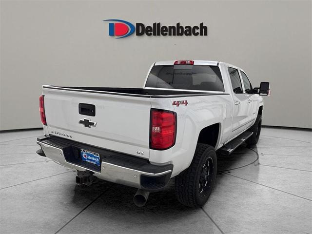 Photo of 2018 Iridescent Pearl Tricoat Chevrolet Silverado 2500